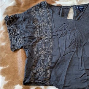 American Eagle Cropped Blouse